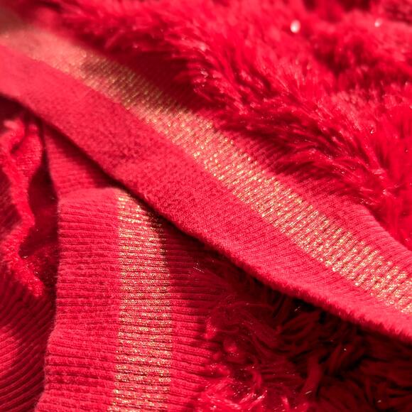 Nannette Kids Girls Red Fuzzy Sparkle Faux Fur Sweater Size 6 – Cozy & Festive - Picture 7 of 9